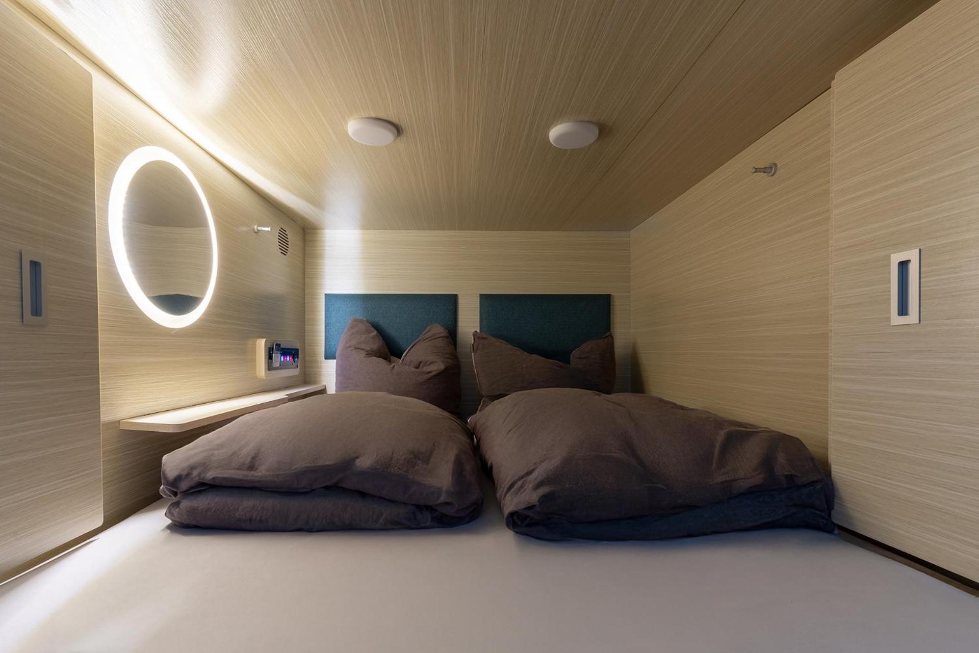 Mue Cubes - Capsule Hotel Basel Luaran gambar